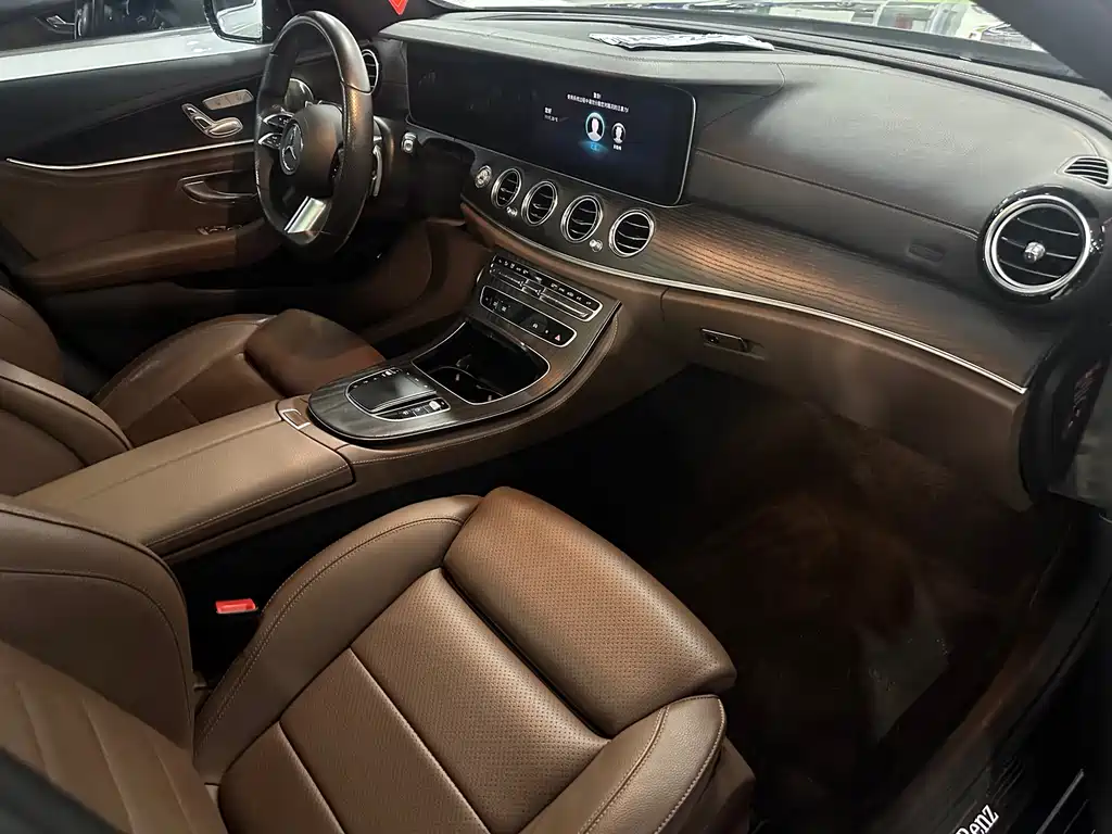 Mercedes-Benz Mercedes-Benz E-Class 2022 Facelift E 300 L Sport Luxury 2022 - thumbnail 8