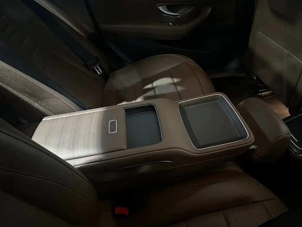 Mercedes-Benz Mercedes-Benz E-Class 2022 Facelift E 300 L Sport Luxury 2022 - thumbnail 15