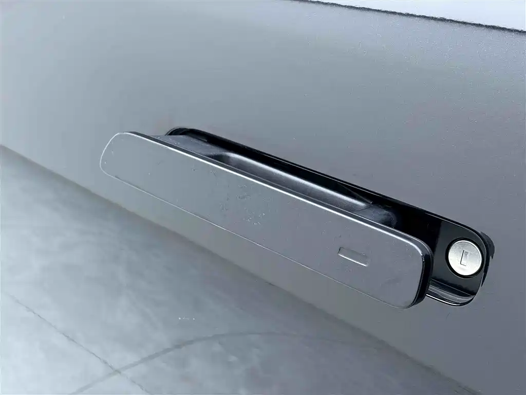 Li Auto Li L7 2023 Pro 2023 - thumbnail 13