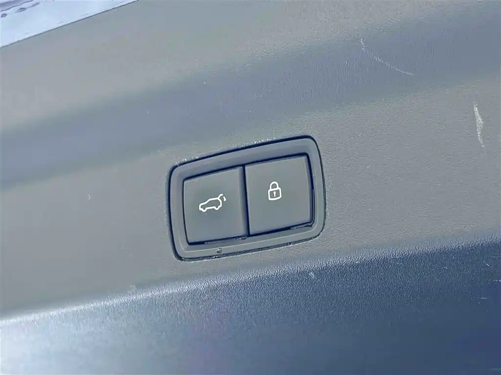 Li Auto Li L7 2023 Pro 2023 - thumbnail 14