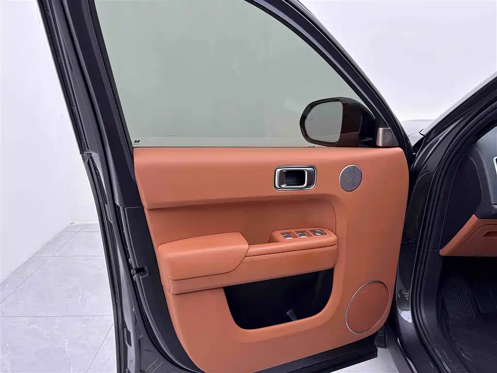Li Auto Li L8 2023 Pro 2024 - thumbnail 15