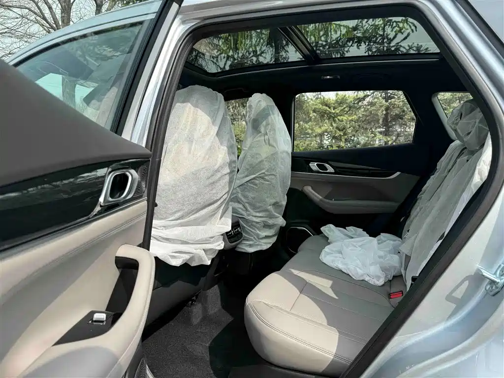 Geely Auto Geely Boyue L 2025 Model Year 4th Generation 1.5TD DCT Qicheng 2026 - thumbnail 11