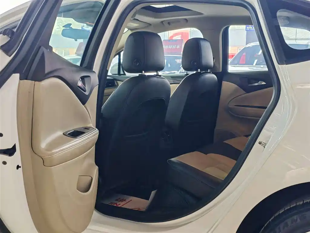 Buick Buick Excelle GT 2018 Sedan 15S Automatic Leading Edition 2018 - thumbnail 8
