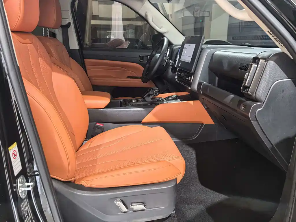 Haval Haval H9 2024 Model 2.4T Diesel AWD Pioneer Edition 2025 - thumbnail 5