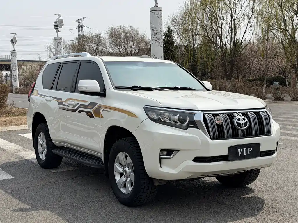 Toyota Toyota Land Cruiser Prado (Imported) 2018 Model 2.7L Middle East Version 2018 - thumbnail 2