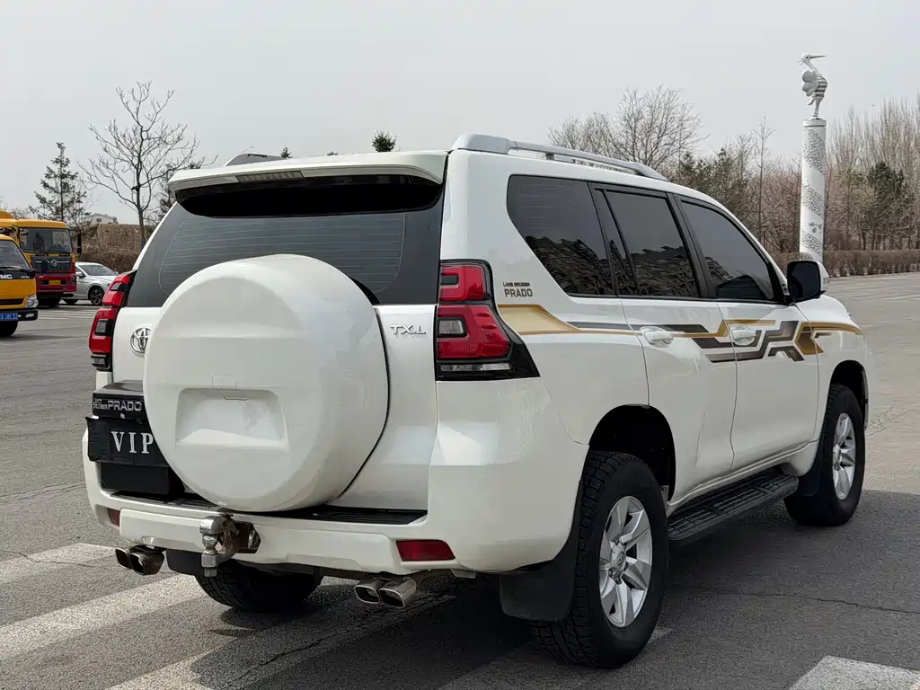 Toyota Toyota Land Cruiser Prado (Imported) 2018 Model 2.7L Middle East Version 2018 - thumbnail 9