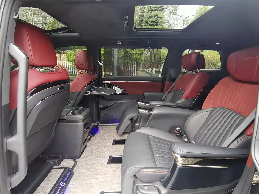 GAC Trumpchi GAC Trumpchi M8 2025 Master Series Hybrid Version 2025 - thumbnail 8