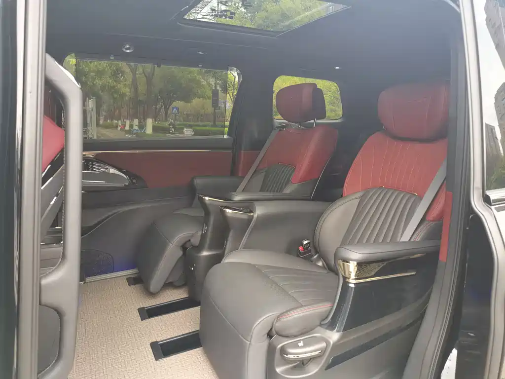 GAC Trumpchi GAC Trumpchi M8 2025 Master Series Hybrid Version 2025 - thumbnail 9
