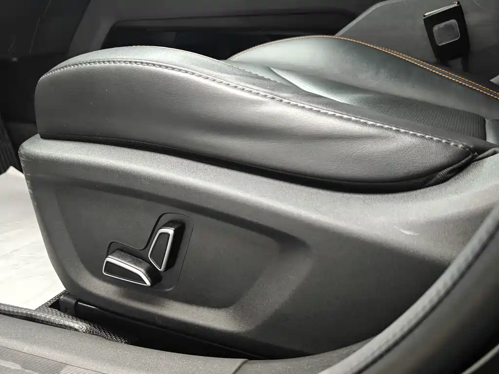 Changan Changan UNI-V 2022 1.5T Premium Edition 2023 - thumbnail 10