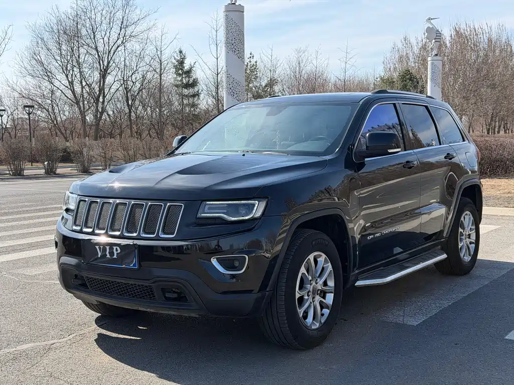 Jeep Jeep Grand Cherokee Limited Navigation 2014 3.6L 2013