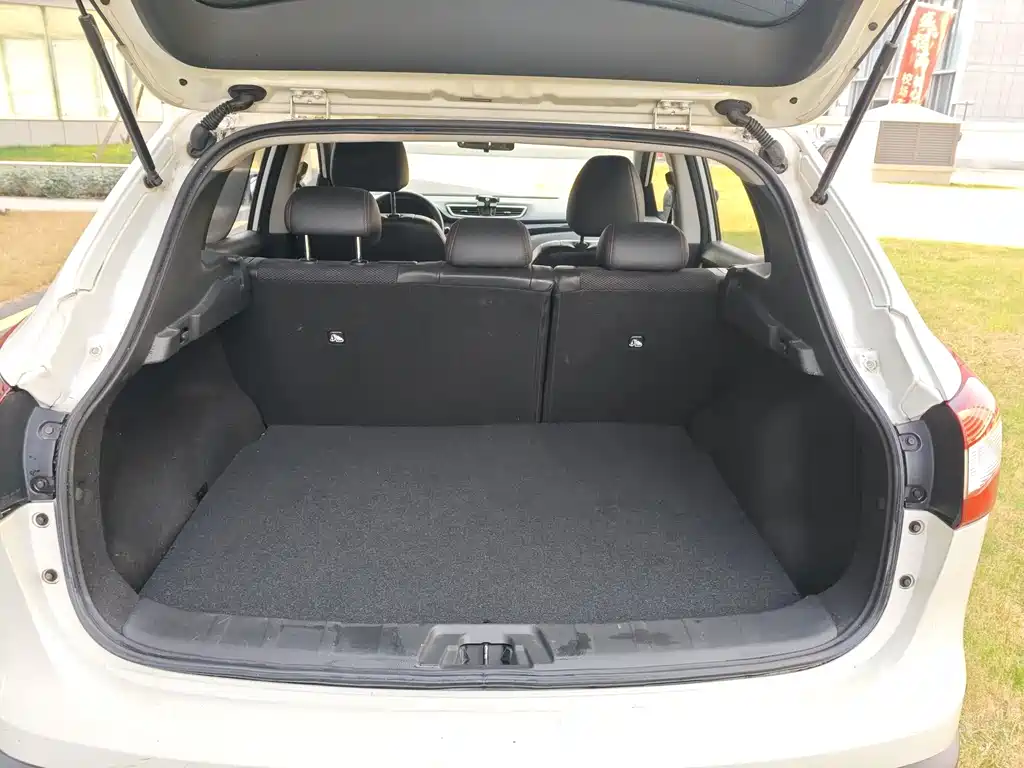 Nissan Nissan Qashqai 2017 2.0L CVT Smart Enjoy Edition China VI 2019 - thumbnail 7