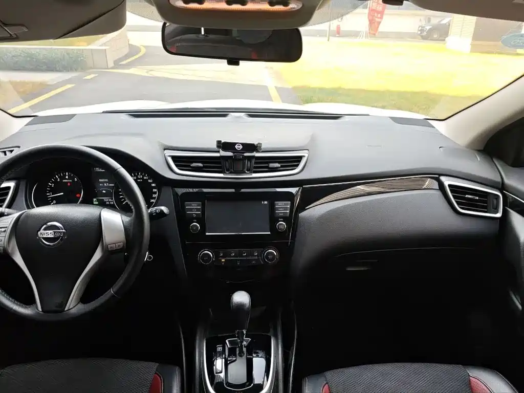 Nissan Nissan Qashqai 2017 2.0L CVT Smart Enjoy Edition China VI 2019 - thumbnail 11