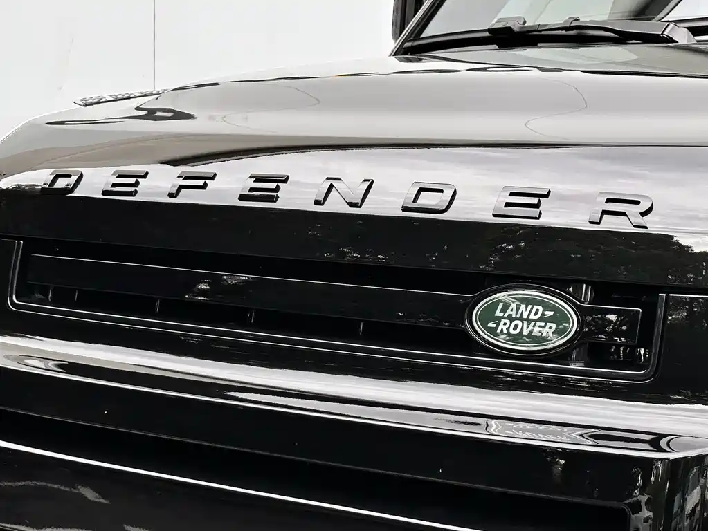 Land Rover Land Rover Defender 2024 110 3.0T P400 Dark Pack Special Edition 2024 - thumbnail 13