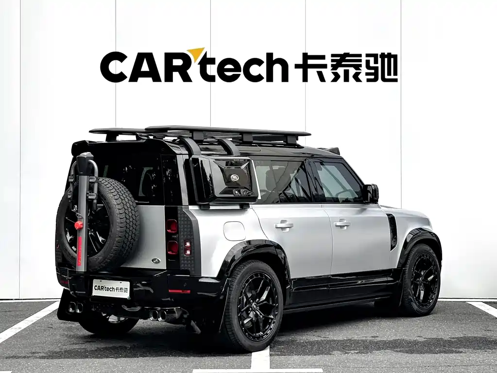 Land Rover Land Rover Defender 2024 110 3.0T P400 Dark Pack Special Edition 2024 - thumbnail 24