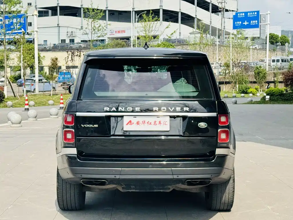 Land Rover Range Rover 2019 3.0T Diesel Autobiography Long Wheelbase 2019 - thumbnail 4