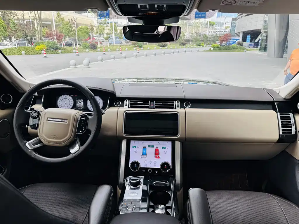 Land Rover Range Rover 2019 3.0T Diesel Autobiography Long Wheelbase 2019 - thumbnail 23