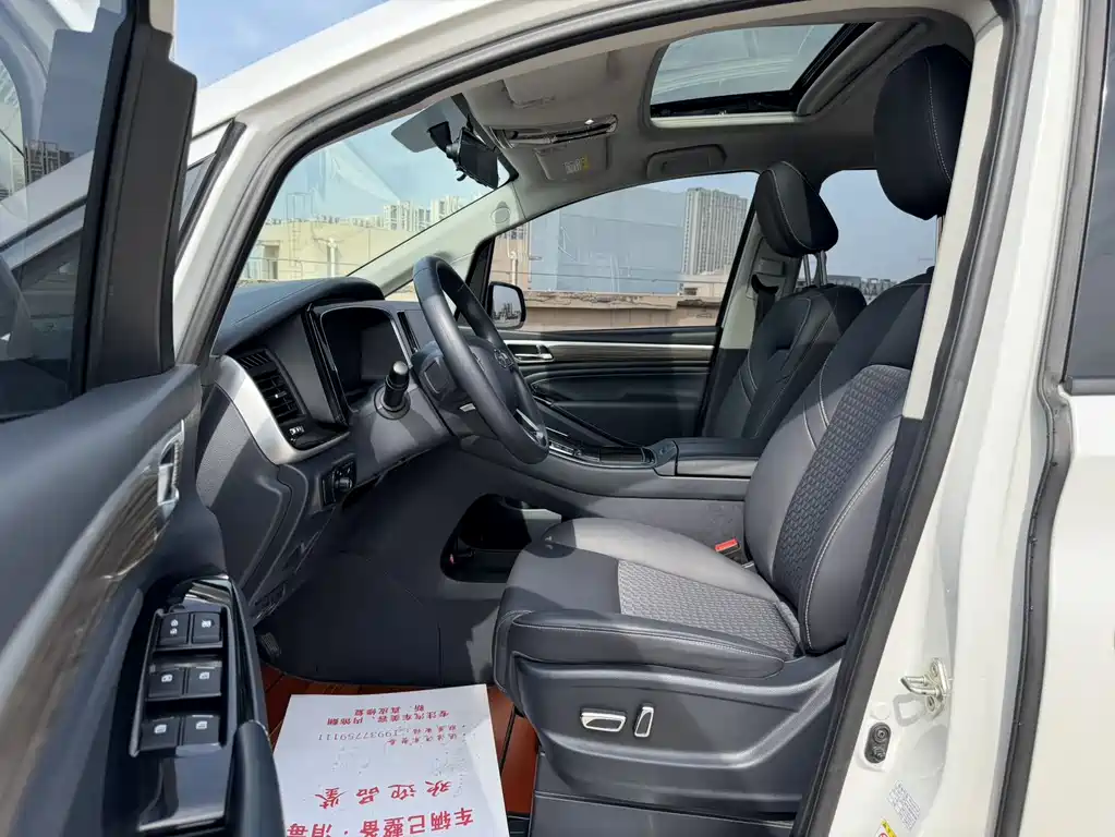 GAC Trumpchi GAC Trumpchi M8 2023 Premium 390T Luxury Edition 2023 - thumbnail 4
