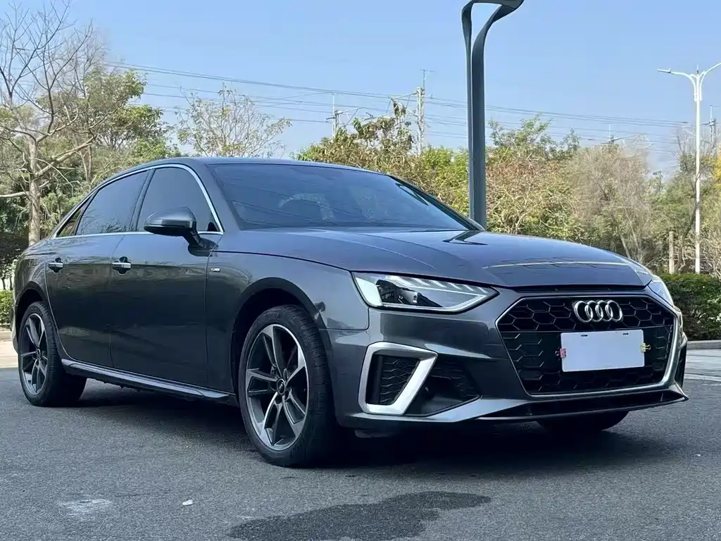 Audi Audi A4L 2020 40 TFSI Fashion Dynamic Model 2021 - thumbnail 3
