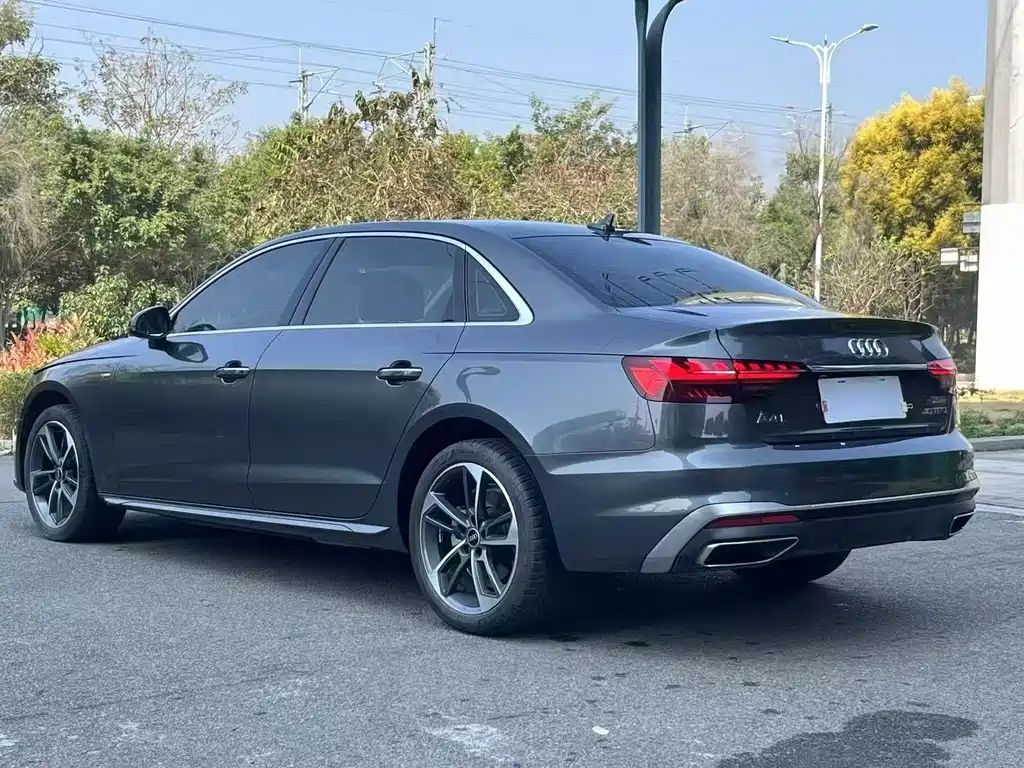 Audi Audi A4L 2020 40 TFSI Fashion Dynamic Model 2021 - thumbnail 7