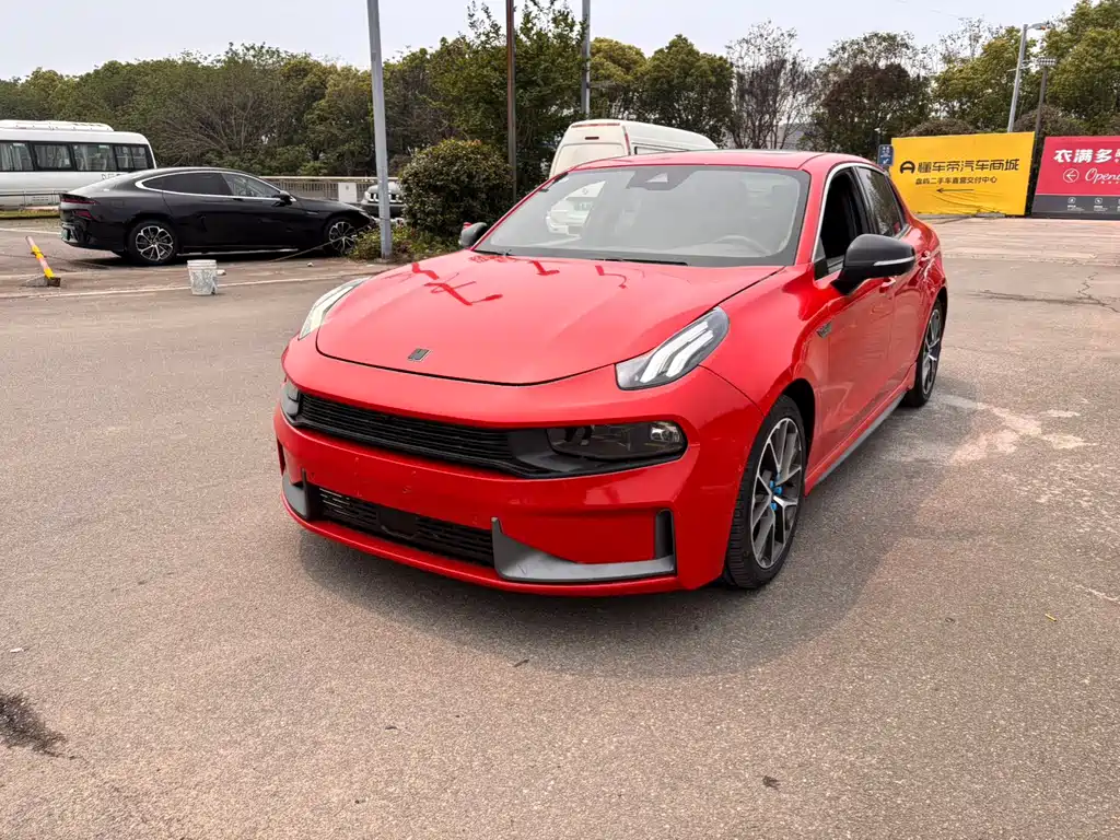 Lynk & Co Lynk & Co 03 2018 1.5TD DCT Pure Lite Edition China V 2019