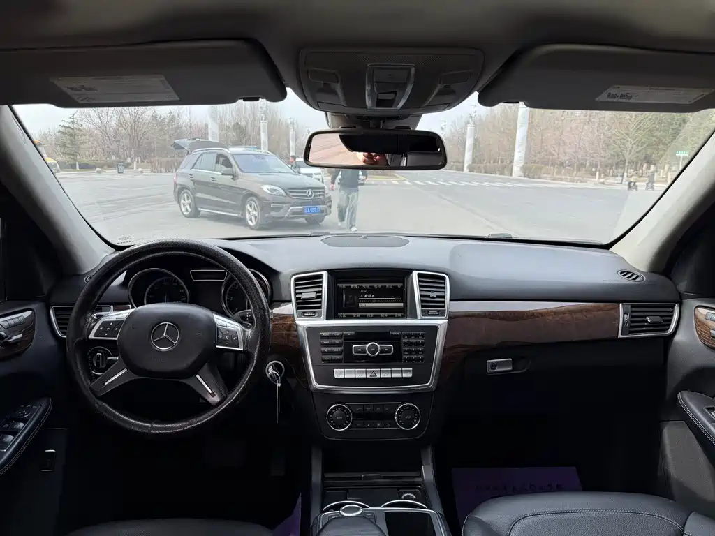 Mercedes-Benz Mercedes-Benz M-Class 2012 ML 350 4MATIC Diesel 2012 - thumbnail 6
