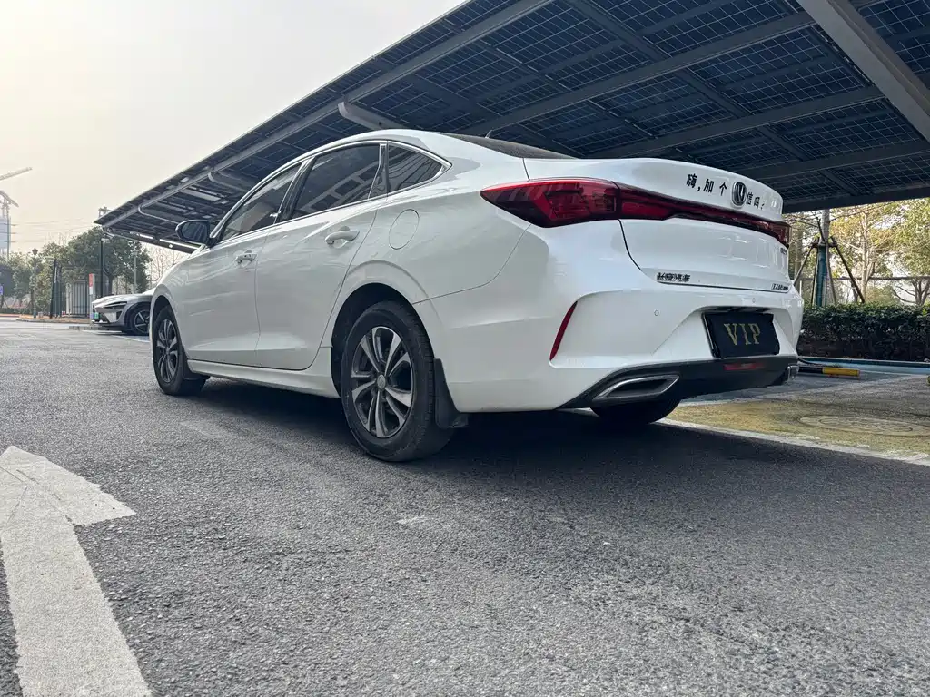 Changan Yi Dong 2023 Plus Blue Whale NE 1.4T GDI DCT Premium Edition 2023 - thumbnail 8