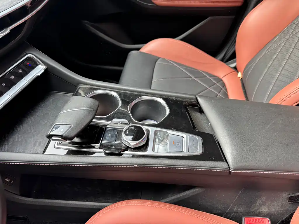 Changan Yi Dong 2023 Plus Blue Whale NE 1.4T GDI DCT Premium Edition 2023 - thumbnail 11