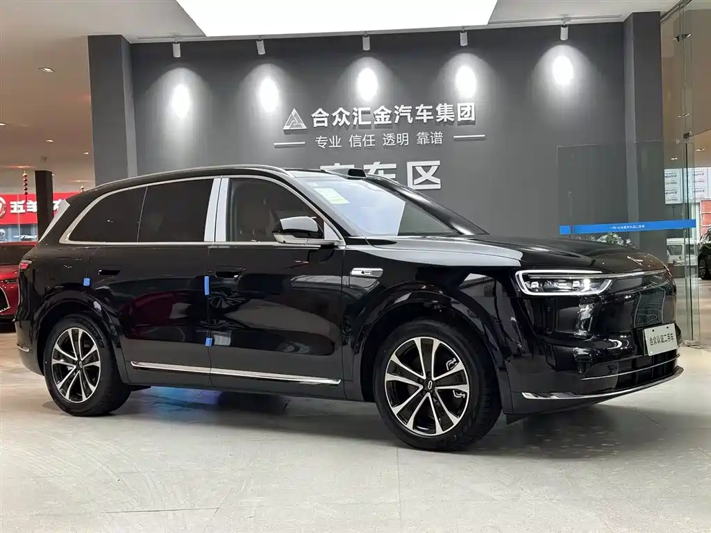 AITO Aito M7 2026 Extended Range Max AWD 5-Seat (with 192-line LiDAR) 2026 - thumbnail 6