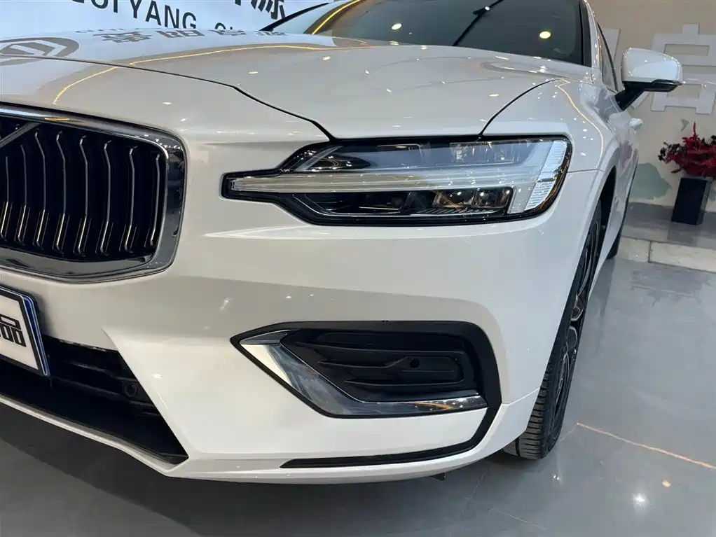 Volvo Volvo S60 2020 T4 R-Design 2020 - thumbnail 18