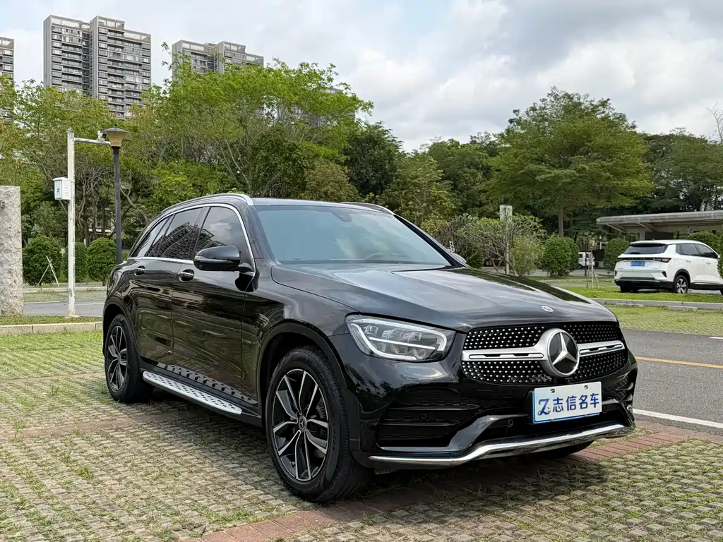 Mercedes-Benz Mercedes-Benz GLC 2021 GLC 260 L 4MATIC Luxury 2022 - thumbnail 3