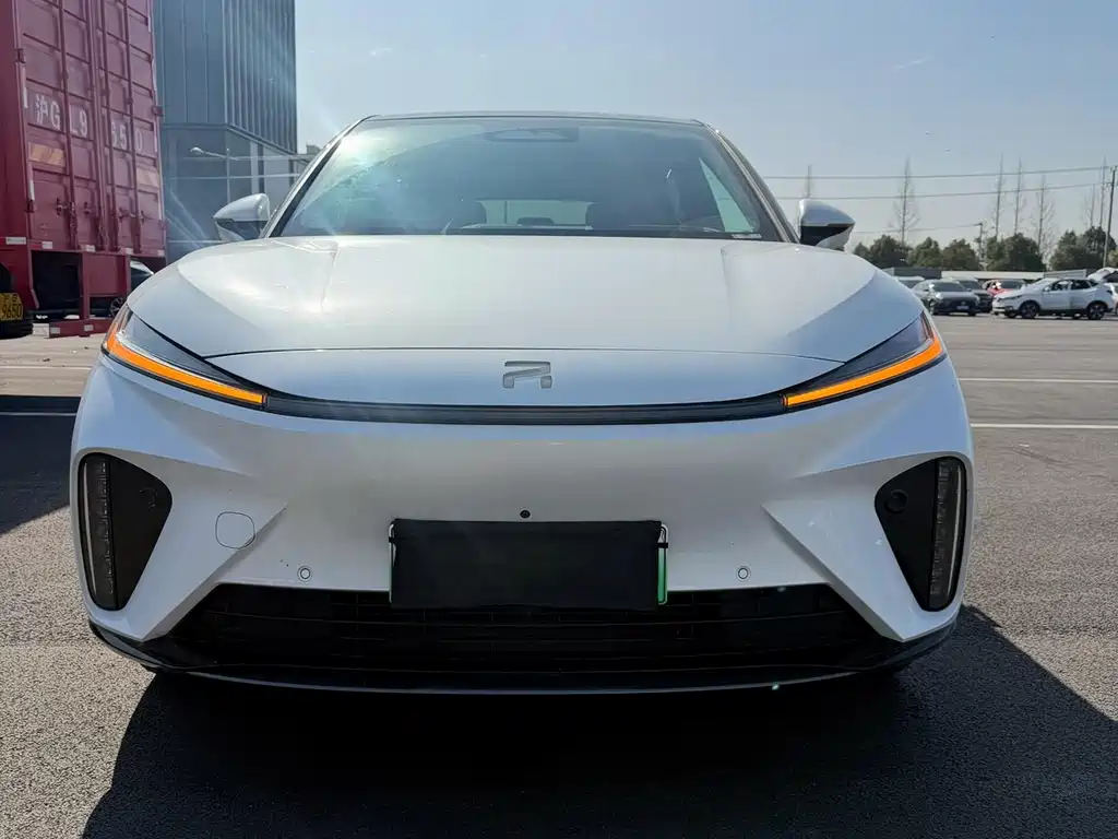 Roewe Rising Auto R7 2024 Advanced Edition 2024 - thumbnail 2