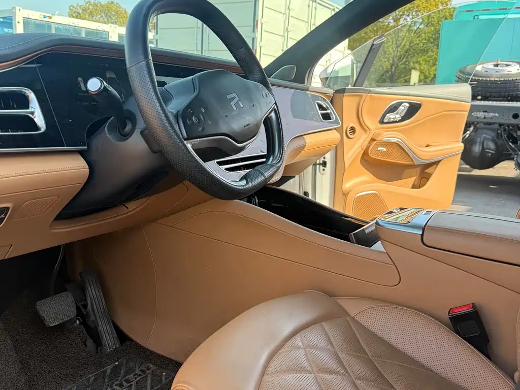 Roewe Rising Auto R7 2024 Advanced Edition 2024 - thumbnail 4