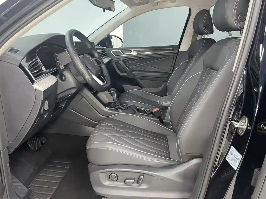 Volkswagen Tharu L 2023 280TSI Automatic Two-Wheel Drive潮创Limited Edition 2023 - thumbnail 11