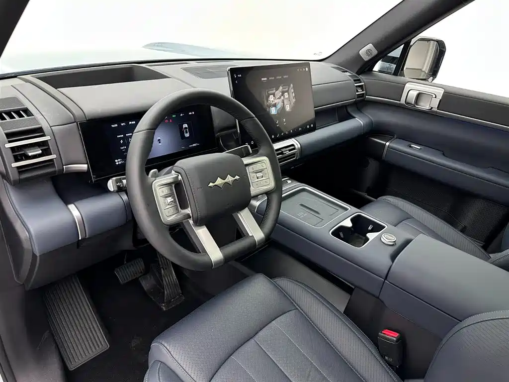 Fangchengbao T7 2025 190KM AWD Max Edition 2025 - thumbnail 17