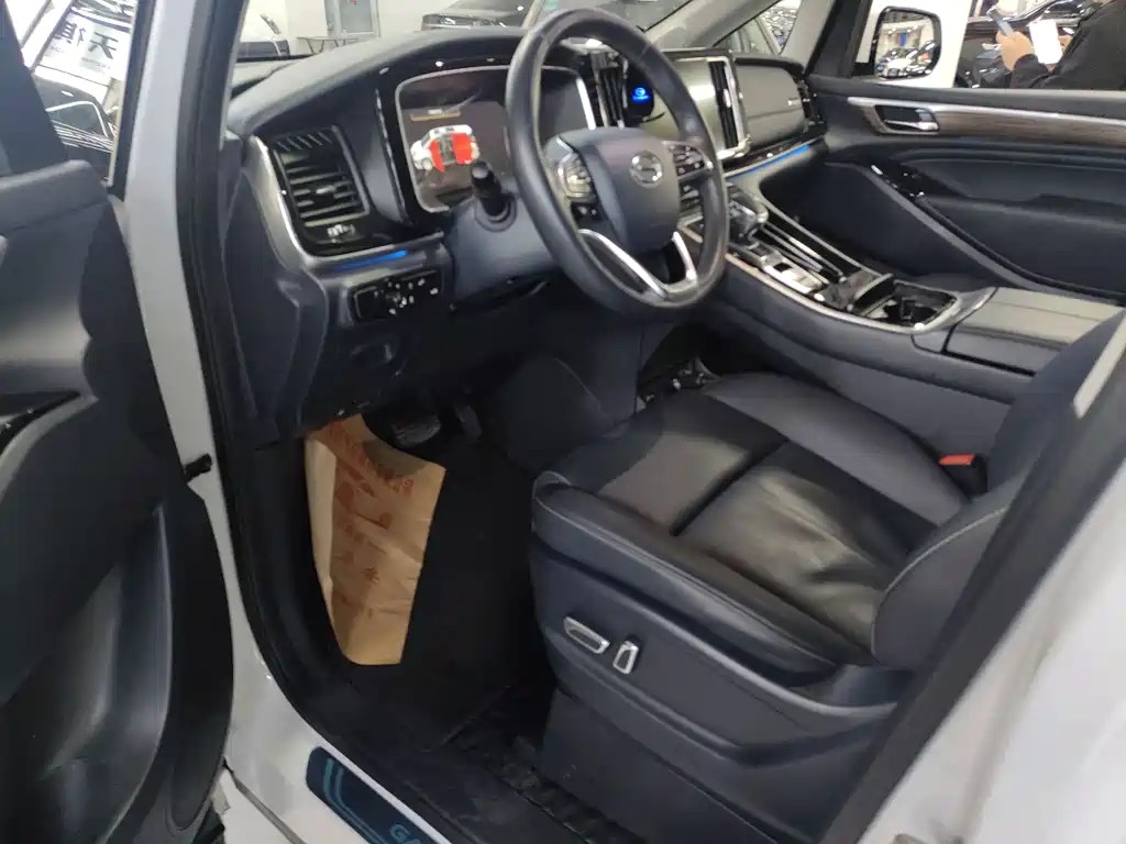 GAC Trumpchi GAC Trumpchi M8 2021 Master Series 390T Premium Edition 2022 - thumbnail 5