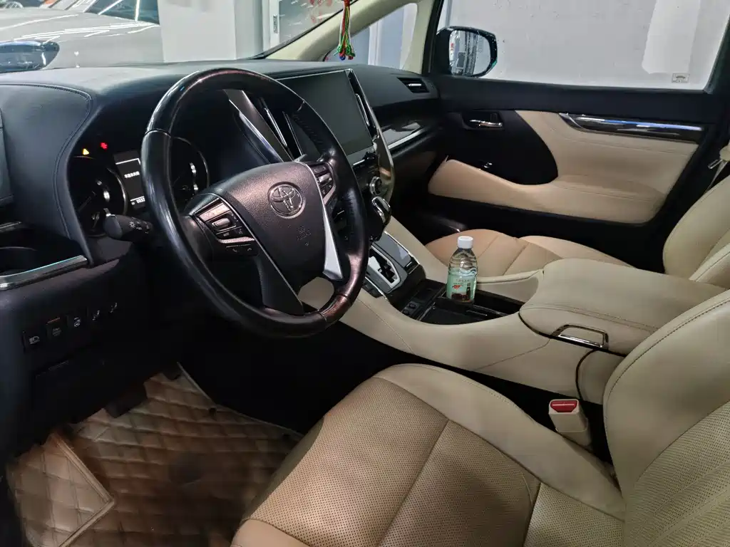 Toyota Alphard 2020 Model Hybrid 2.5L Executive Version 2020 - thumbnail 6