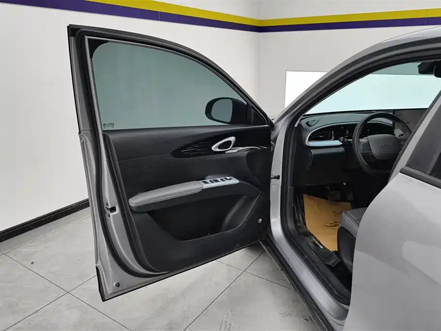 Geely Galaxy Geely Xingyuan 2026 410km Freedom Edition 2025 - thumbnail 7