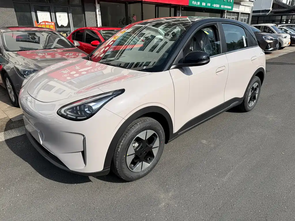Geely Galaxy Geely Xingyuan 2026 410km Exploration Edition 2026 - thumbnail 3