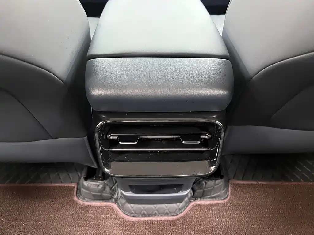 Geely Galaxy Galaxy E5 2026 610km Voyage Edition 2025 - thumbnail 18