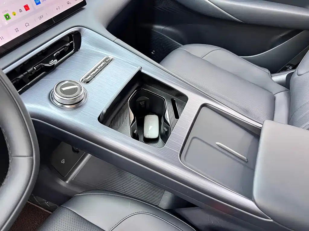 Geely Galaxy Galaxy E5 2026 610km Voyage Edition 2025 - thumbnail 25