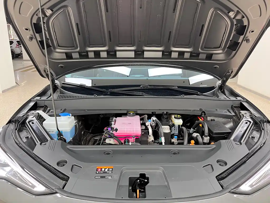 Geely Galaxy Galaxy E5 2026 610km Voyage Edition 2025 - thumbnail 28