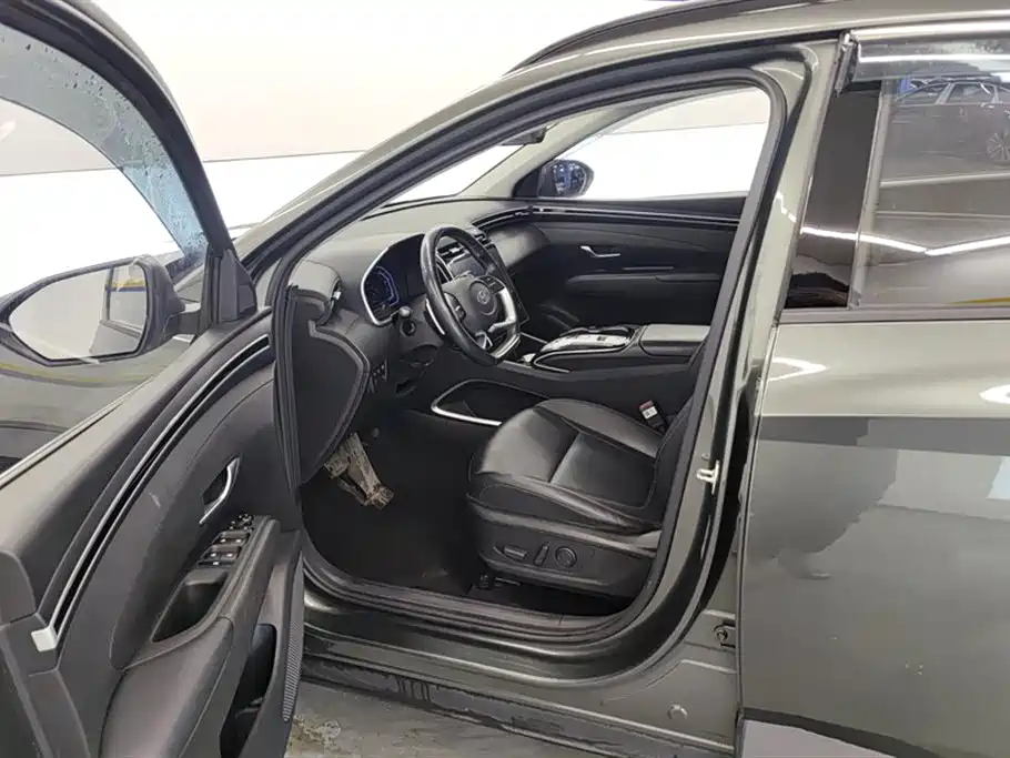 Hyundai Tucson L 1.5T 2WD GLX Elite 2023 - thumbnail 9
