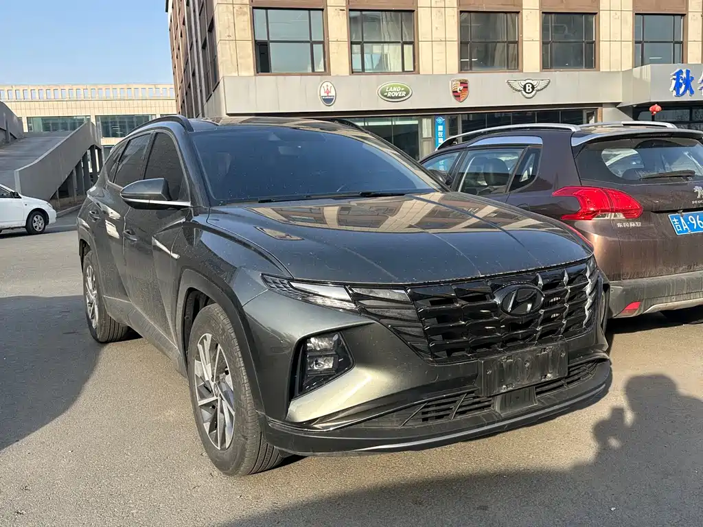 Hyundai Tucson L 1.5T 2WD GLX Elite 2023 - thumbnail 3