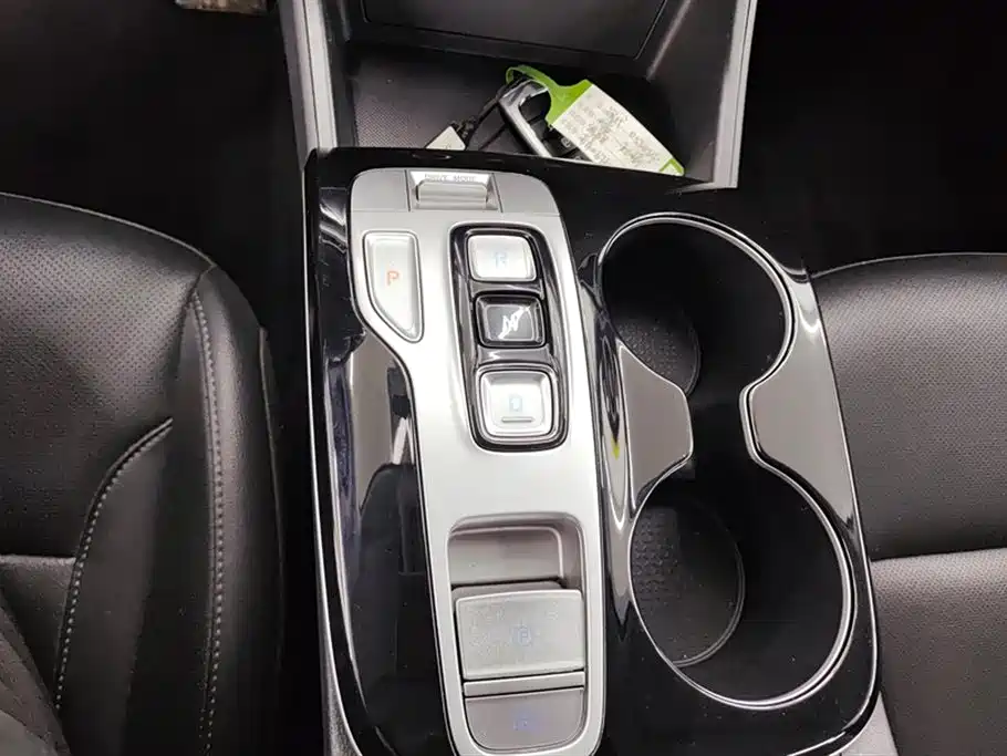 Hyundai Tucson L 1.5T 2WD GLX Elite 2023 - thumbnail 16