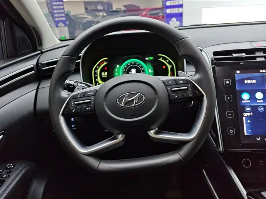Hyundai Tucson L 1.5T 2WD GLX Elite 2023 - thumbnail 15