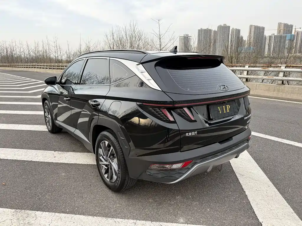 Hyundai Tucson L 1.5T GLX 2023 - thumbnail 10