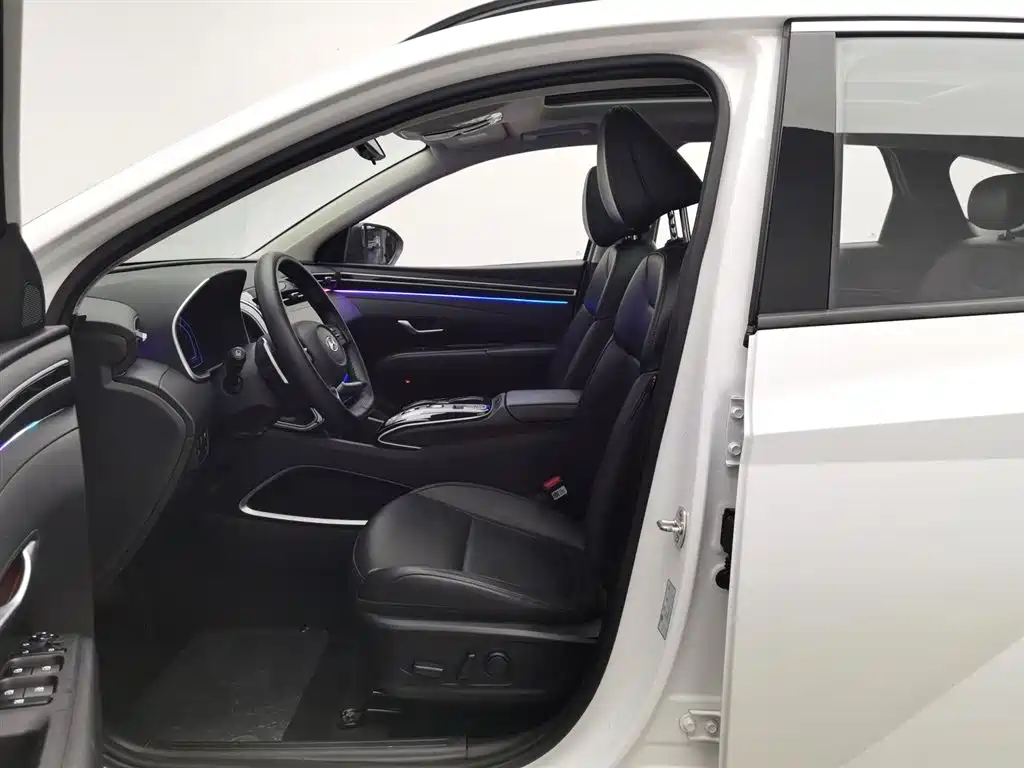 Hyundai Tucson L 1.5T 2WD GLX Elite 2024 - thumbnail 10