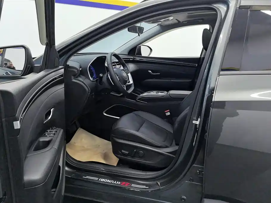 Hyundai 2023 Tucson L 1.5T 2WD GLX Elite 2023 - thumbnail 9