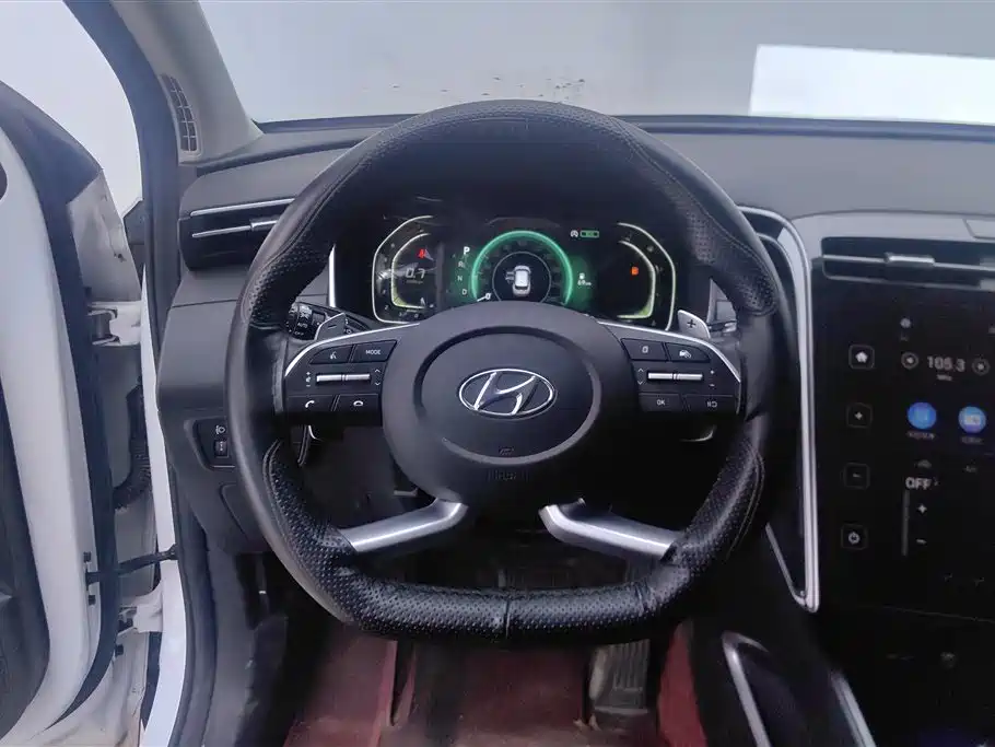 Hyundai Tucson L 1.5T 2WD GLX Elite 2023 - thumbnail 15