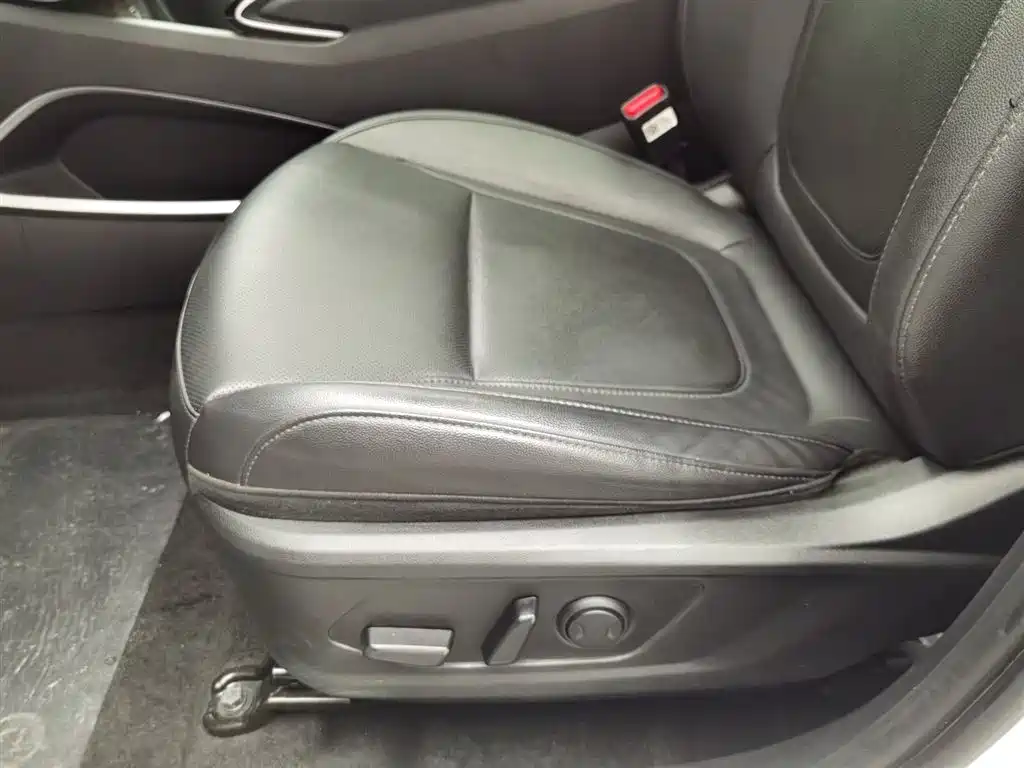 Hyundai Tucson L 1.5T 2WD GLX Elite 2024 - thumbnail 20